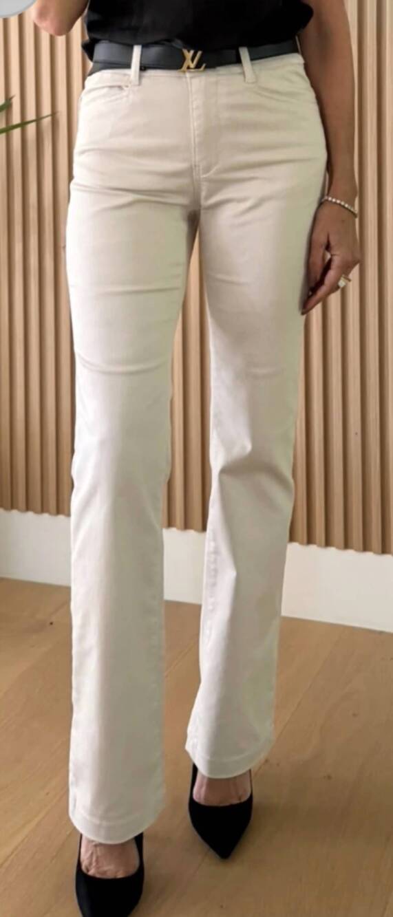 NEW BEVY FLOG novel flared pant in cream speck